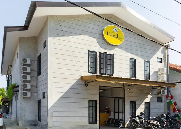 Fybed Aparthotel Semarang